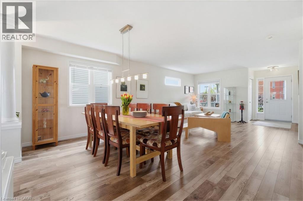 162 LIVINGSTON Boulevard, Baden, Ontario, N3A4K9 — Photo 30