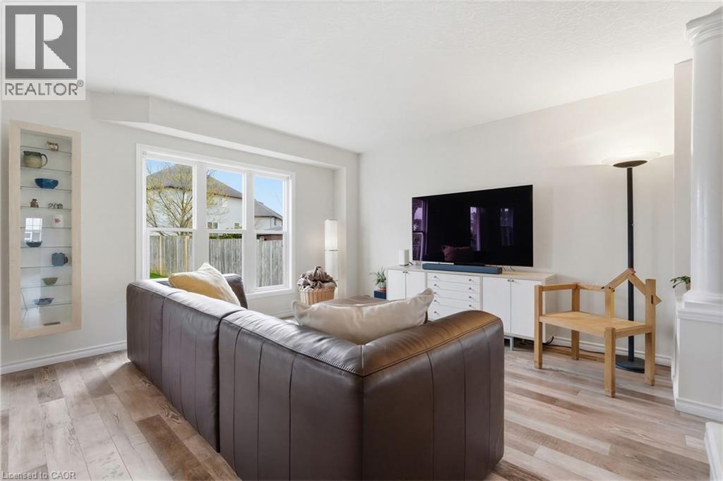 162 LIVINGSTON Boulevard, Baden, Ontario, N3A4K9 — Photo 32