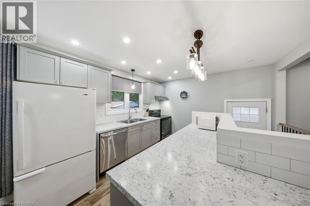 13 MACKAY Avenue, Simcoe, Ontario, N3Y1C9 — Photo 14