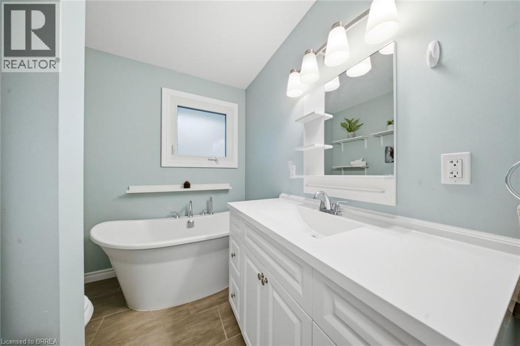 13 MACKAY Avenue, Simcoe, Ontario, N3Y1C9 — Photo 19