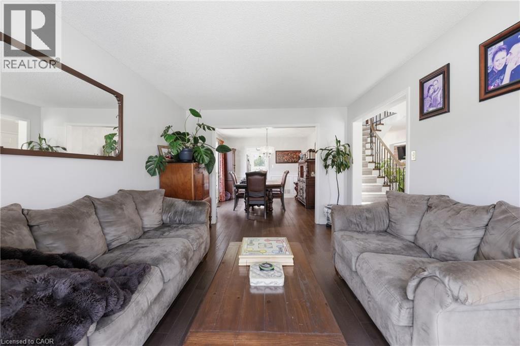 47 MACDOUGALL Drive, Dundas, Ontario, L9H6X8 — Photo 13