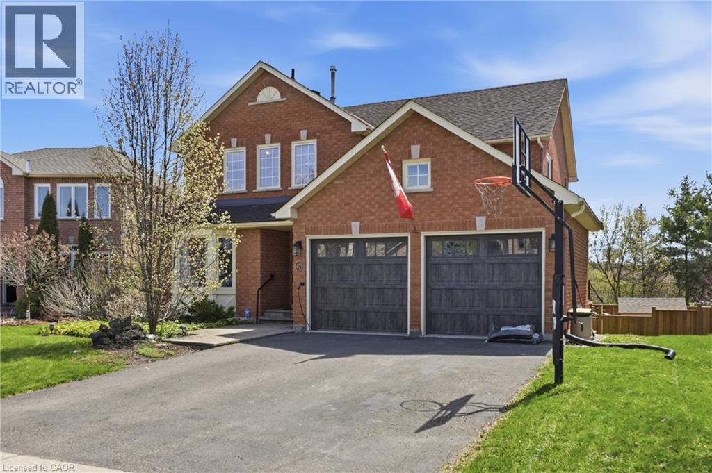 47 MACDOUGALL Drive, Dundas, Ontario, L9H6X8 — Photo 2