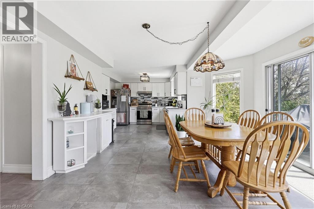 47 MACDOUGALL Drive, Dundas, Ontario, L9H6X8 — Photo 8