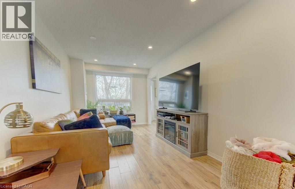 132 BRIGHTON Street Unit# 28, Waterloo, Ontario, N2J4S6 — Photo 10