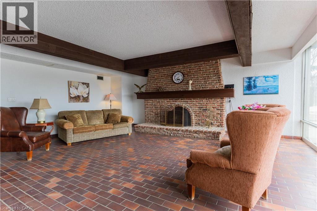 225 HARVARD Place Unit# 1408, Waterloo, Ontario, N2J4H4 — Photo 26