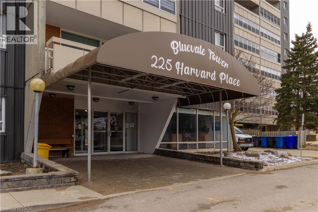 225 HARVARD Place Unit# 1408, Waterloo, Ontario, N2J4H4 — Photo 3