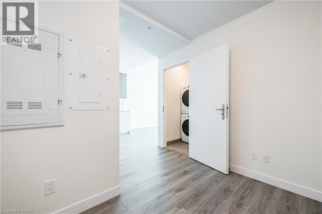 60 FREDERICK Street Unit# 912, Kitchener, Ontario, N2H0C7 — Photo 8