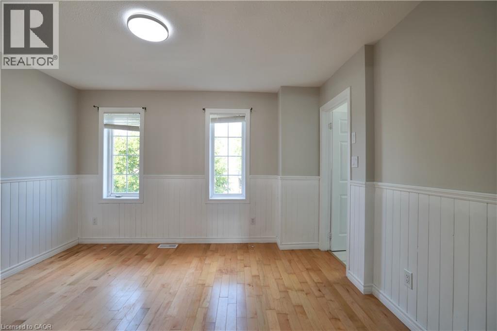 625 EASTBRIDGE Boulevard, Waterloo, Ontario, N2K4C3 — Photo 13