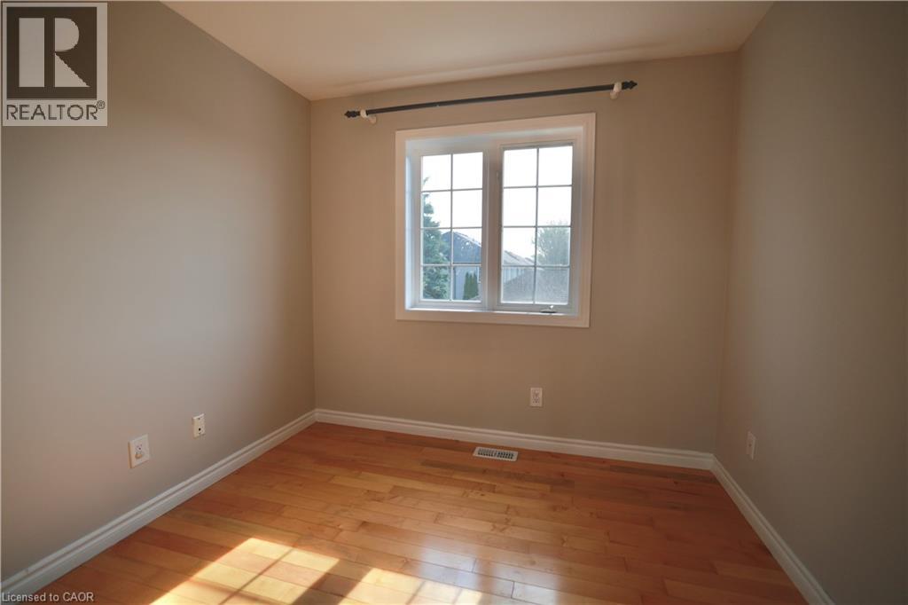 625 EASTBRIDGE Boulevard, Waterloo, Ontario, N2K4C3 — Photo 19