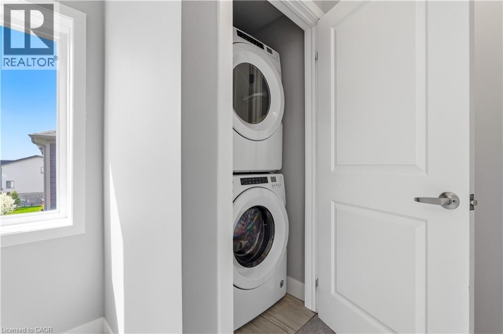 2060 MEADOWGATE Boulevard, London, Ontario, N6M0H5 — Photo 32