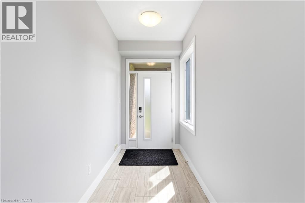 2060 MEADOWGATE Boulevard, London, Ontario, N6M0H5 — Photo 5