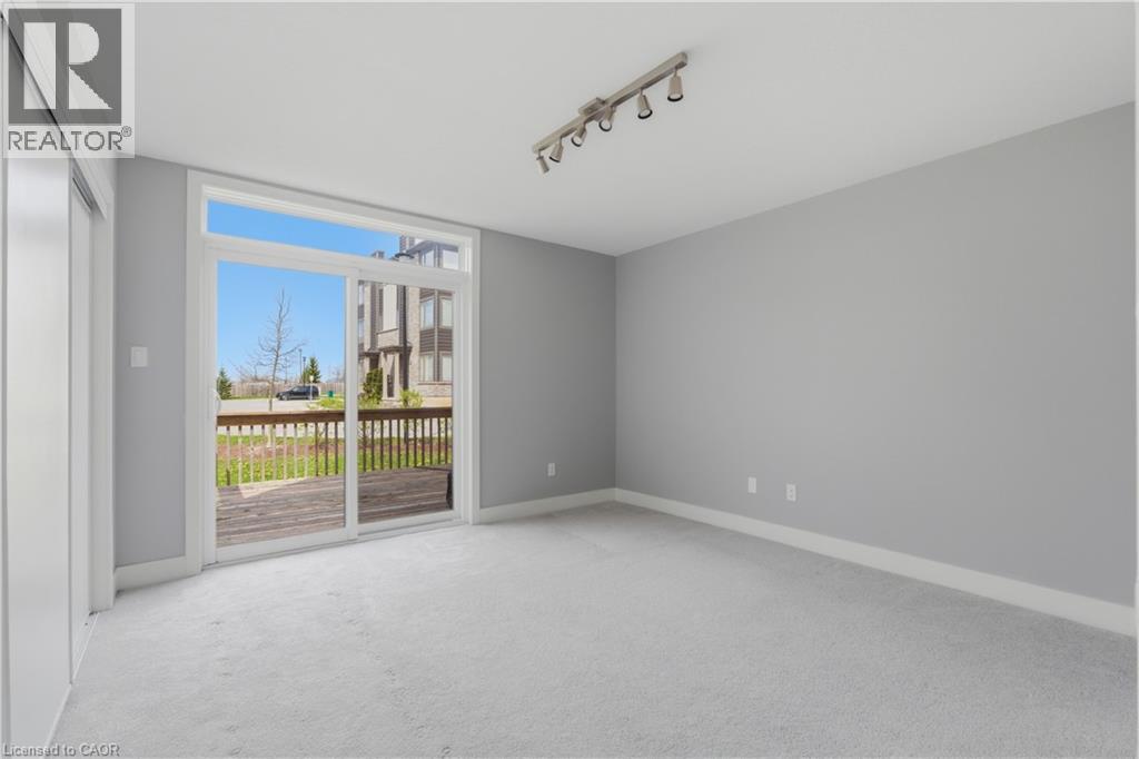 2060 MEADOWGATE Boulevard, London, Ontario, N6M0H5 — Photo 8