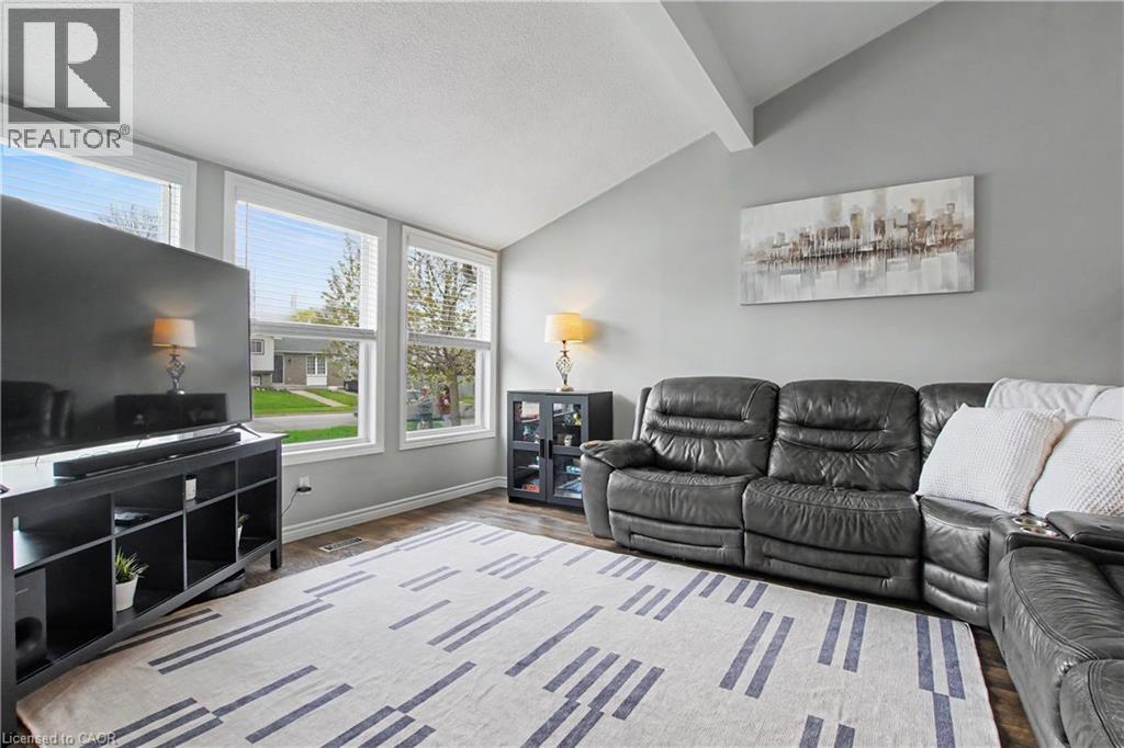 180 SUNSET Boulevard, Cambridge, Ontario, N1S4L2 — Photo 7