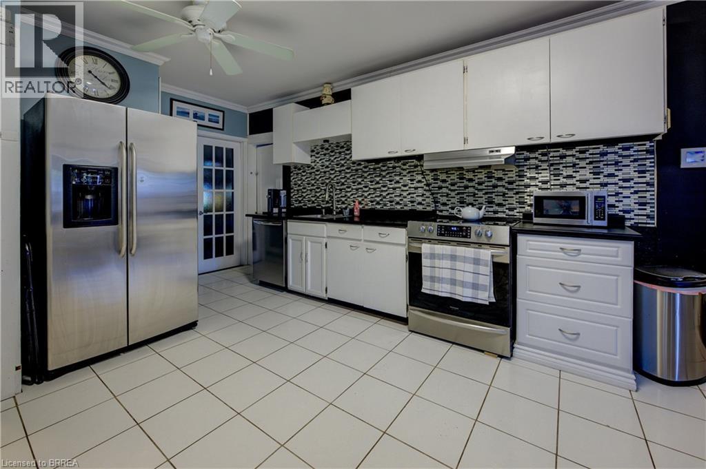 88 WALNUT Street, Brantford, Ontario, N3T1H4 — Photo 11