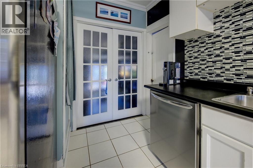 88 WALNUT Street, Brantford, Ontario, N3T1H4 — Photo 12