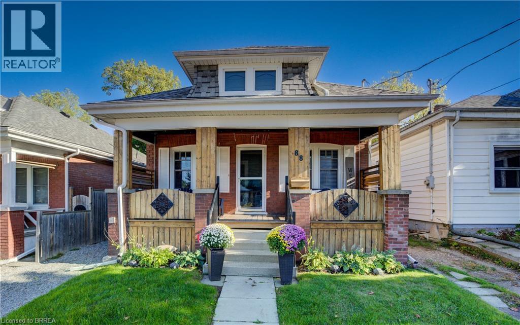88 WALNUT Street, Brantford, Ontario, N3T1H4 — Photo 2