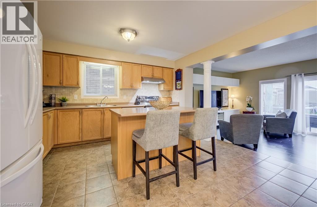23 NORTHCLIFFE Crescent, Cambridge, Ontario, N3C4M6 — Photo 10