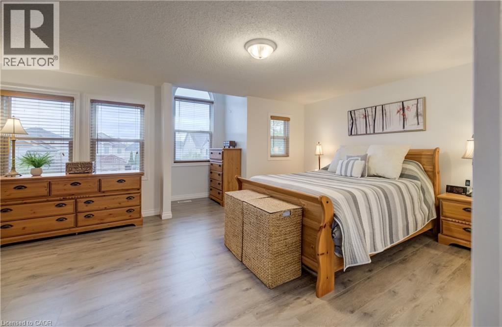 23 NORTHCLIFFE Crescent, Cambridge, Ontario, N3C4M6 — Photo 19