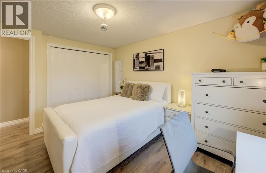 23 NORTHCLIFFE Crescent, Cambridge, Ontario, N3C4M6 — Photo 27