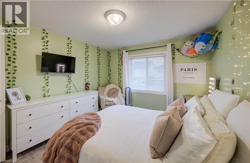 23 NORTHCLIFFE Crescent, Cambridge, Ontario, N3C4M6 — Photo 29