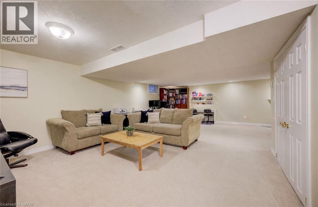 23 NORTHCLIFFE Crescent, Cambridge, Ontario, N3C4M6 — Photo 31
