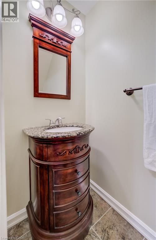 23 NORTHCLIFFE Crescent, Cambridge, Ontario, N3C4M6 — Photo 35