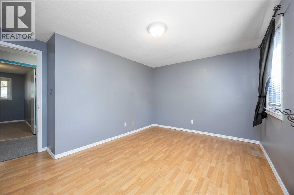 124 FAIRVIEW PLACE, Sarnia, Ontario, N7S4E1 — Photo 19