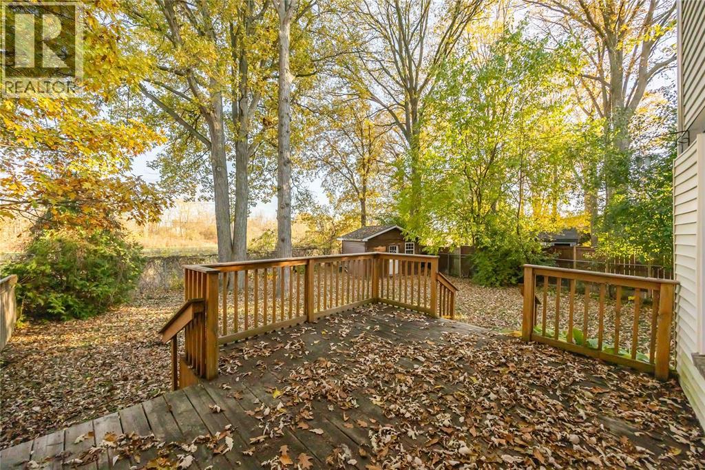 124 FAIRVIEW PLACE, Sarnia, Ontario, N7S4E1 — Photo 39