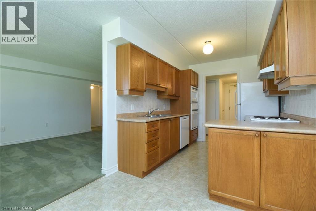 600 SILVERBIRCH Boulevard Unit# 102, Hamilton, Ontario, L0R1W0 — Photo 18