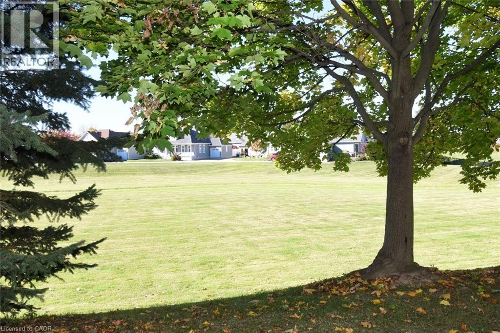 600 SILVERBIRCH Boulevard Unit# 102, Hamilton, Ontario, L0R1W0 — Photo 31