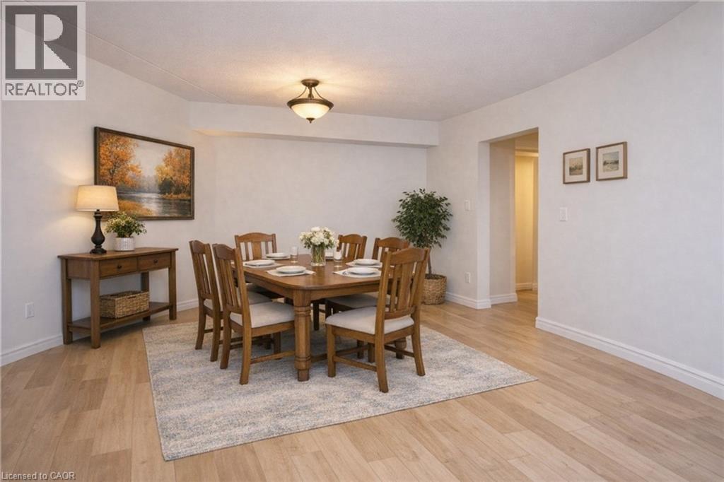 600 SILVERBIRCH Boulevard Unit# 102, Hamilton, Ontario, L0R1W0 — Photo 8