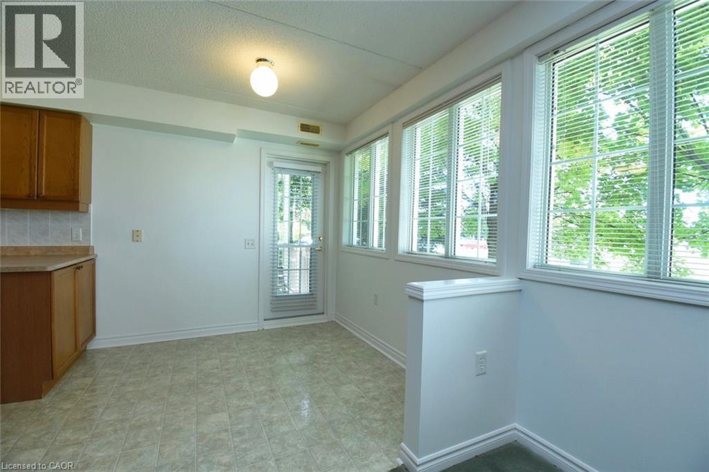 600 SILVERBIRCH Boulevard Unit# 102, Hamilton, Ontario, L0R1W0 — Photo 9