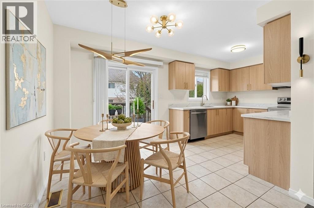41 KENYON Crescent, Grimsby, Ontario, L3M5P3 — Photo 11