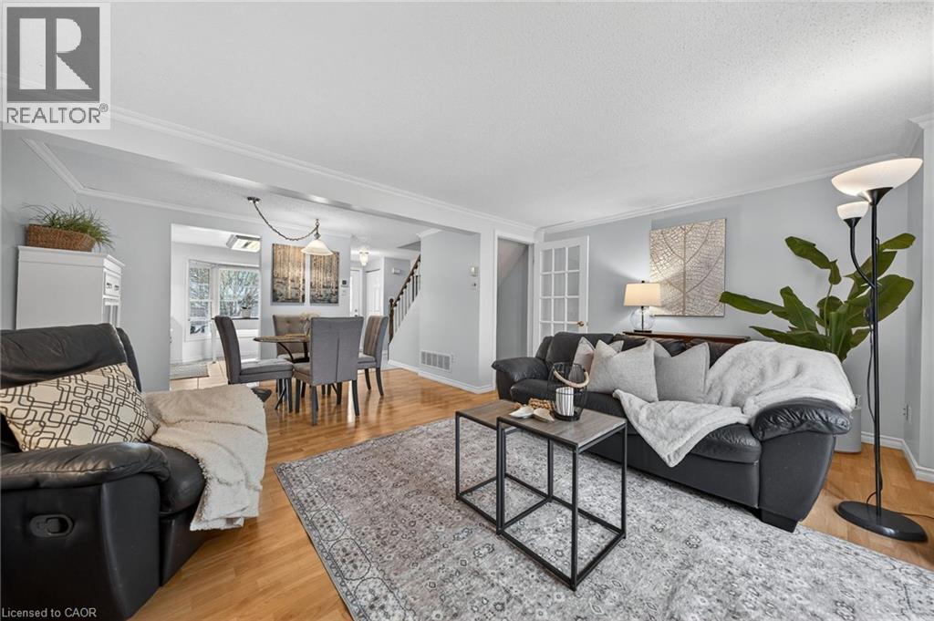 111 CONNELLY Drive, Kitchener, Ontario, N2N2T9 — Photo 17