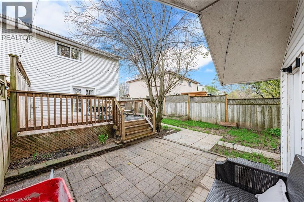 111 CONNELLY Drive, Kitchener, Ontario, N2N2T9 — Photo 34
