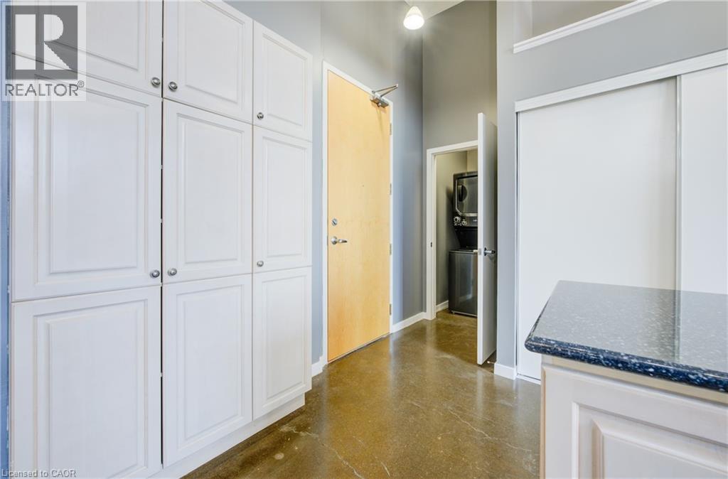 404 KING Street W Unit# 526, Kitchener, Ontario, N2G4Z9 — Photo 3