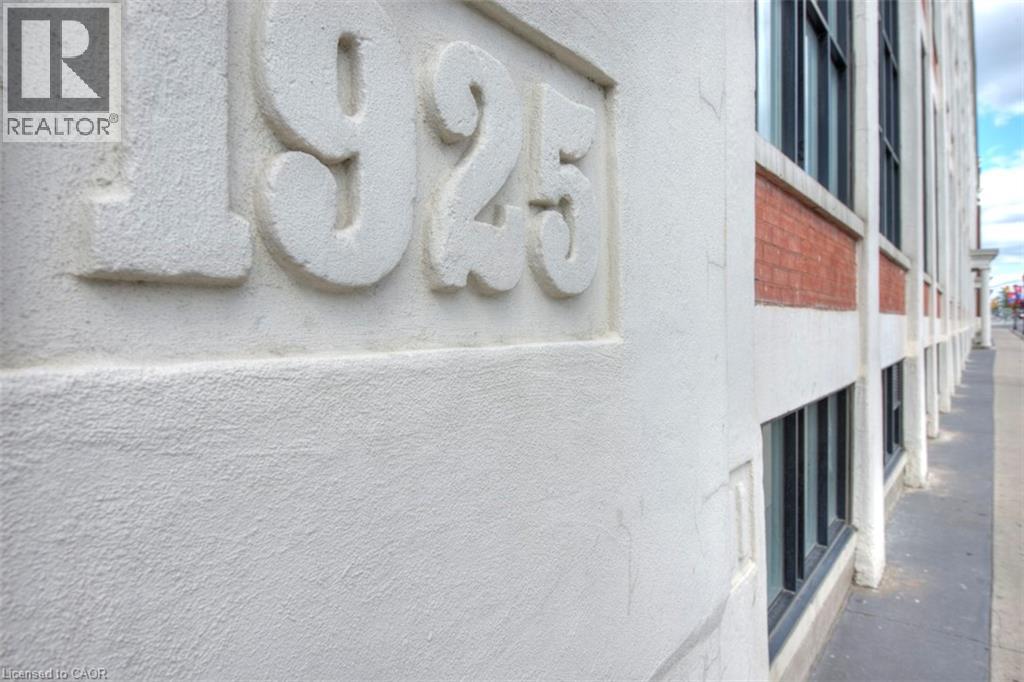 404 KING Street W Unit# 526, Kitchener, Ontario, N2G4Z9 — Photo 32