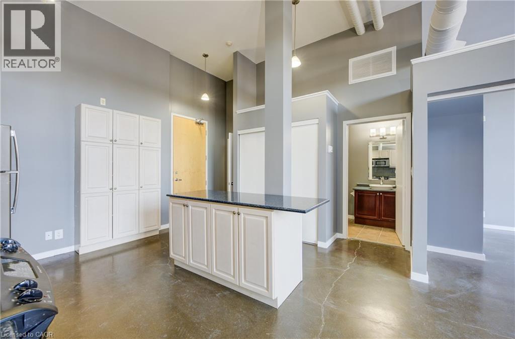 404 KING Street W Unit# 526, Kitchener, Ontario, N2G4Z9 — Photo 6