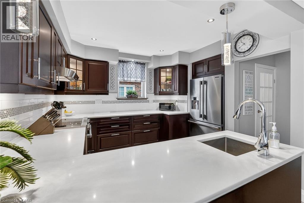 34 NORMANDY Road, Hamilton, Ontario, L8K1S3 — Photo 11