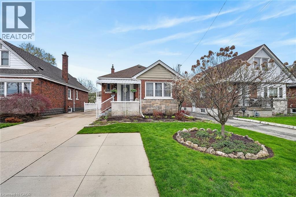 34 NORMANDY Road, Hamilton, Ontario, L8K1S3 — Photo 2