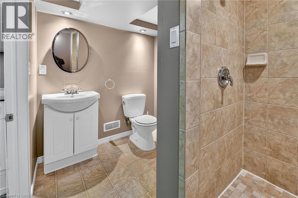 34 NORMANDY Road, Hamilton, Ontario, L8K1S3 — Photo 32