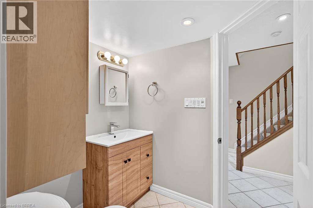 223 GLENVALLEY Drive, Cambridge, Ontario, N1T1R3 — Photo 41