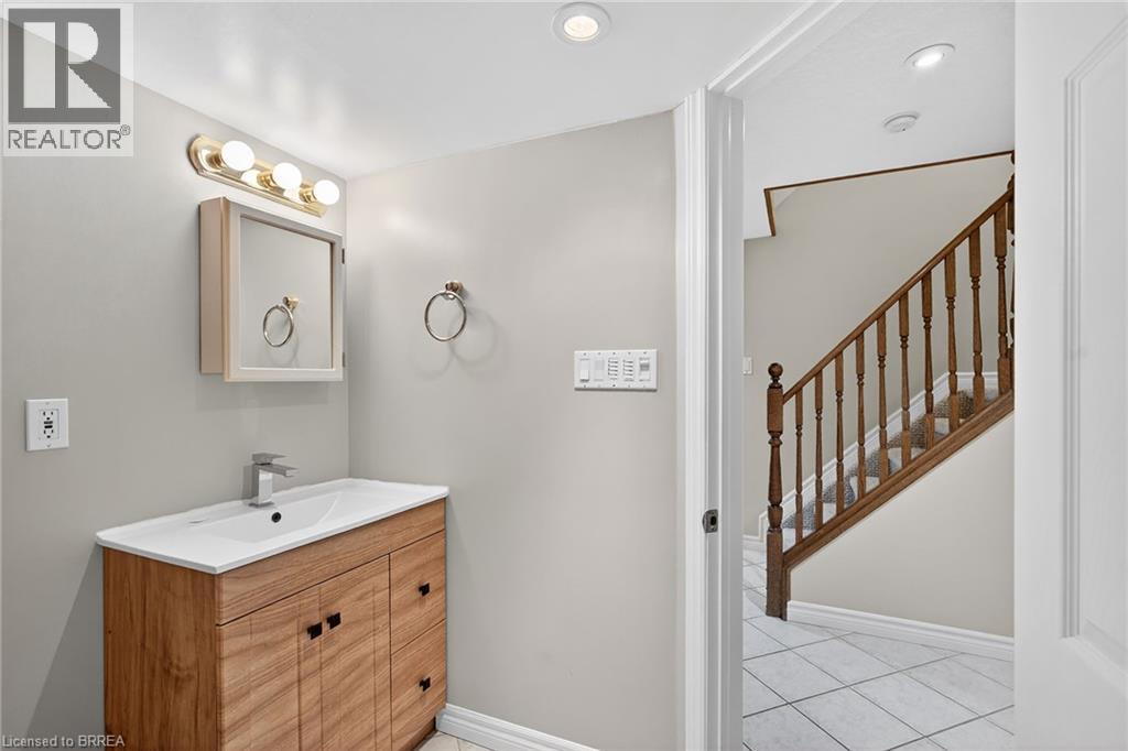223 GLENVALLEY Drive, Cambridge, Ontario, N1T1R3 — Photo 42
