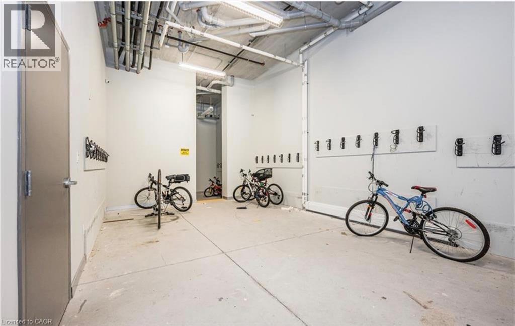308 LESTER Street Unit# 101, Waterloo, Ontario, N2L0H9 — Photo 14