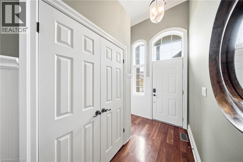 4123 MEDLAND Drive, Burlington, Ontario, L7M4Z7 — Photo 6
