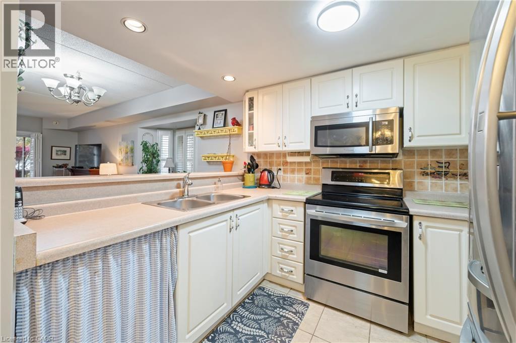 2737 KING Street E Unit# 45, Hamilton, Ontario, L8G5H1 — Photo 11