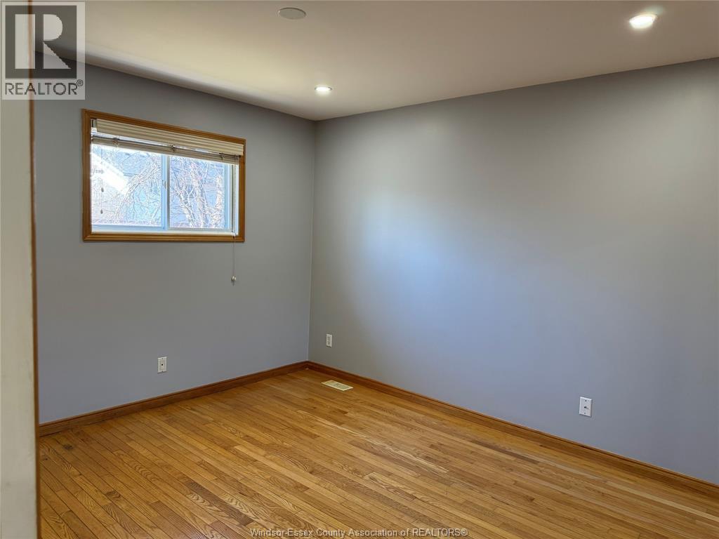 2643 CARISSA Unit# UPPER, Windsor, Ontario, N8R2J9 — Photo 7