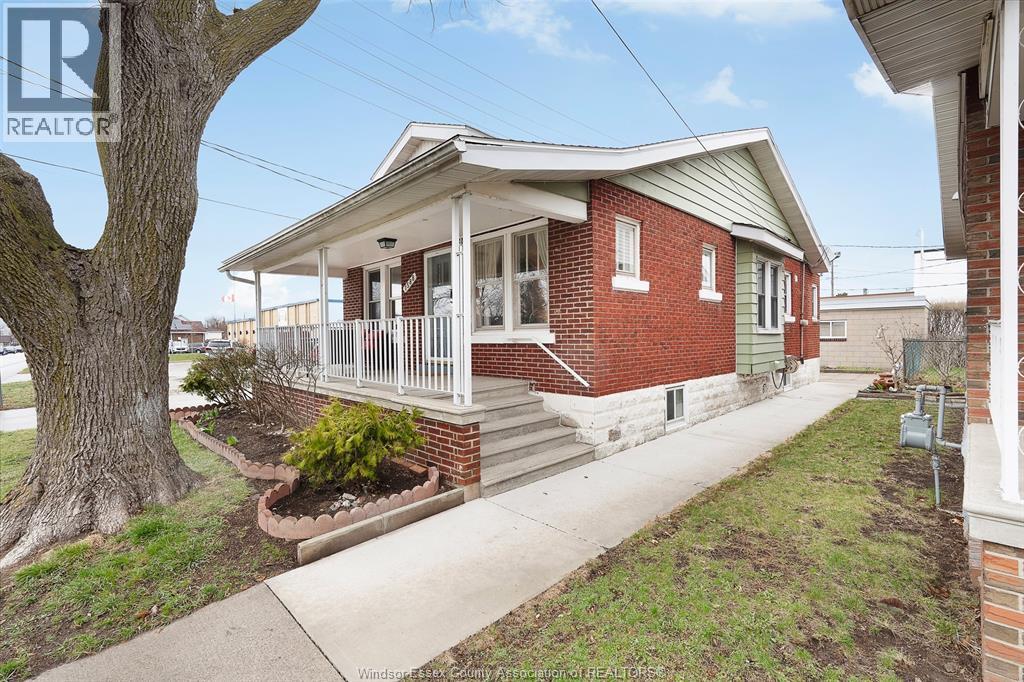 1588 MARENTETTE AVENUE, Windsor, Ontario, N8X4E3 — Photo 3