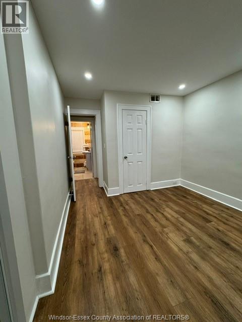 116 ELM, Windsor, Ontario, N9A5G8 — Photo 6
