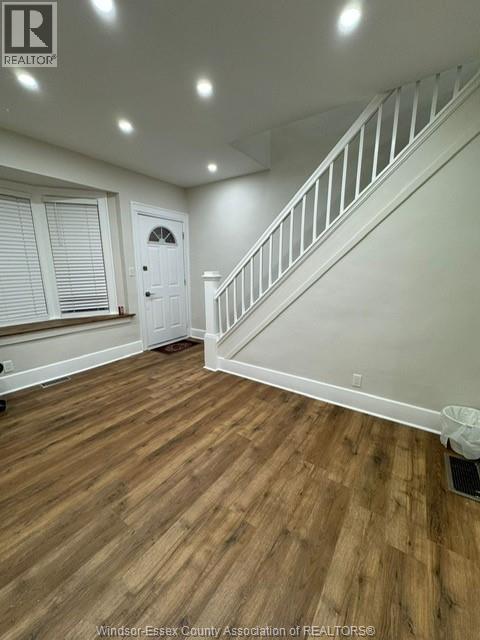 116 ELM, Windsor, Ontario, N9A5G8 — Photo 9